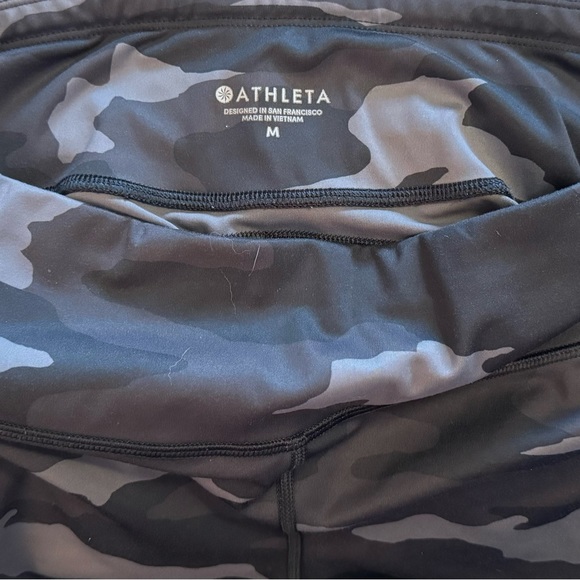 New without tags Athleta camo size medium - Picture 7 of 8